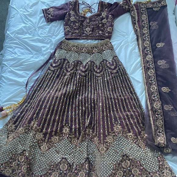 Brand new not worn Indian lehenga - Picture 4 of 11